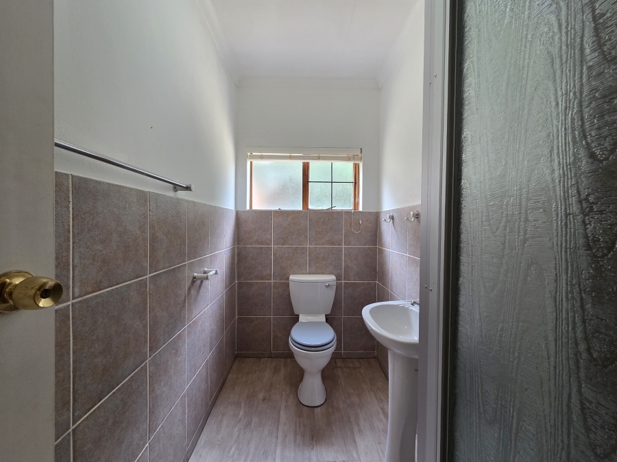 To Let 3 Bedroom Property for Rent in Wilkoppies North West